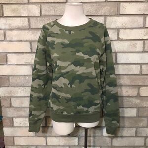 3for$20 sweater camo size small tall